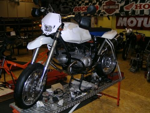- (Umfrage, Motorradbranche, Beruf)