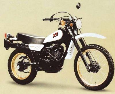 Yamaha XT 250 im Schowroom - (Enduro, Crosser)