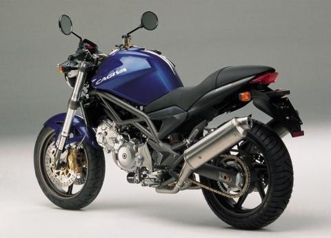 In dieser Farbe fährt sie ein Freund - (Naked Bike, 2 Meter Mann)