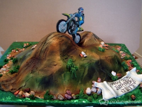 1 Original Jpg 480 360 Idee Gateau Anniversaire Gateau Moto Gateau Anniversaire Enfant