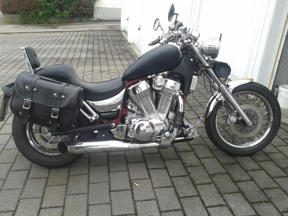 - (Motorrad, Führerschein, drossel)