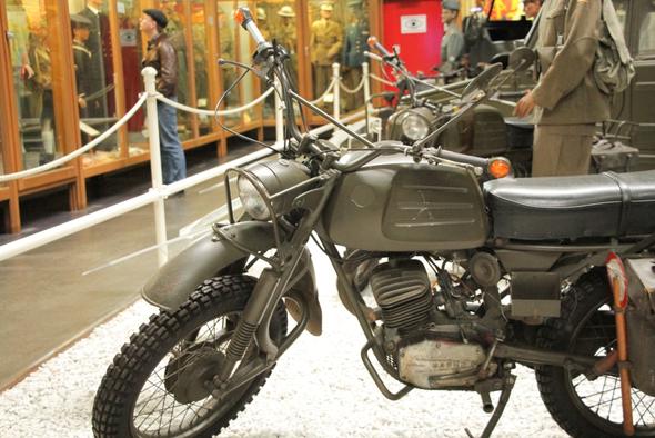Hercules 125 - (Enduro, Straßenzulassung)