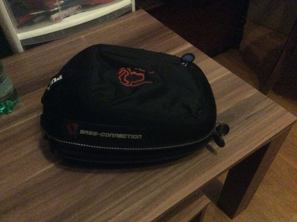 - (Tankrucksack, Gepäck, Quick-Lock)