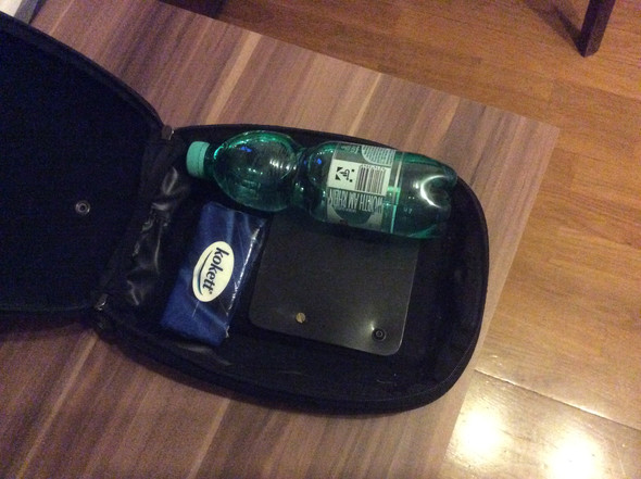 - (Tankrucksack, Gepäck, Quick-Lock)