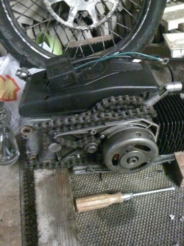 - (Motor, Moped, zündung)
