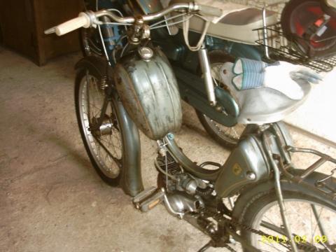 - (Moped, zündapp, Riemenantrieb)